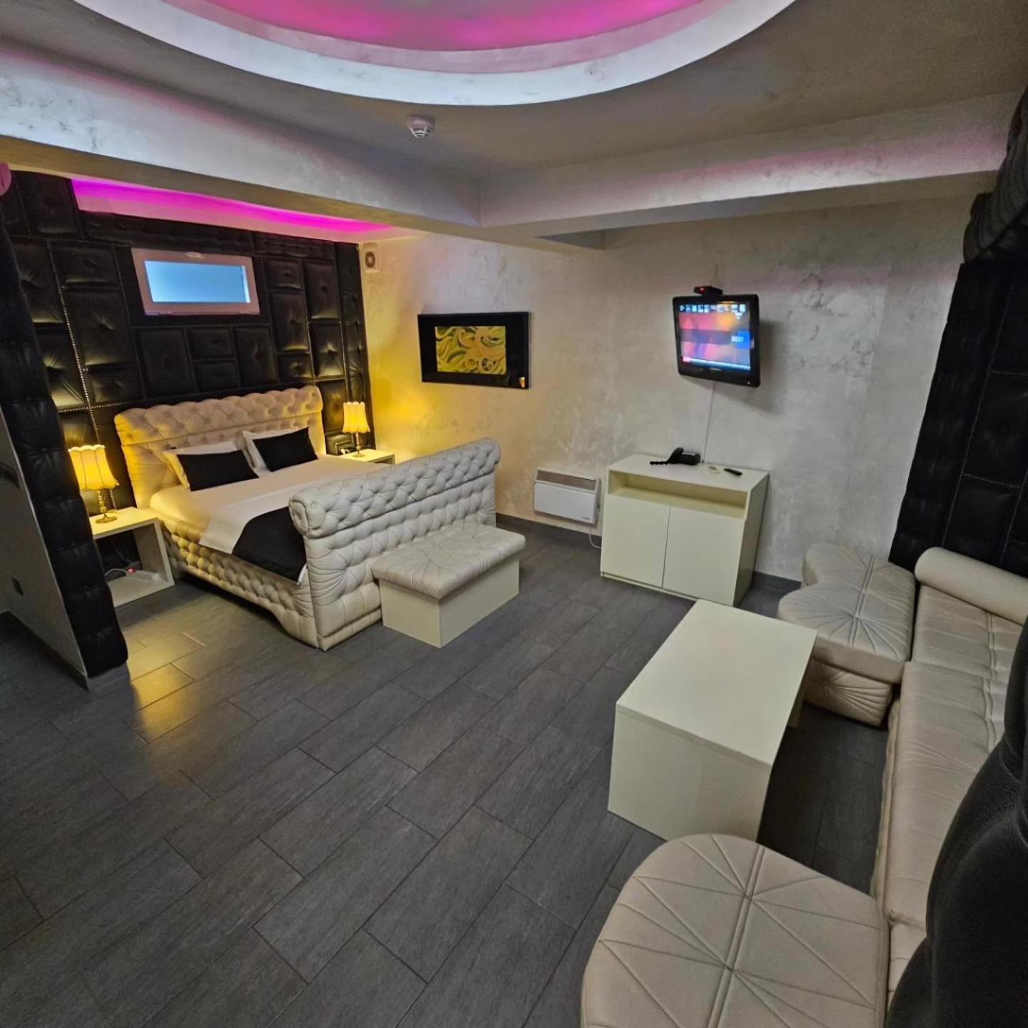Olympic Wellness & Spa Hotel Белград Экстерьер фото